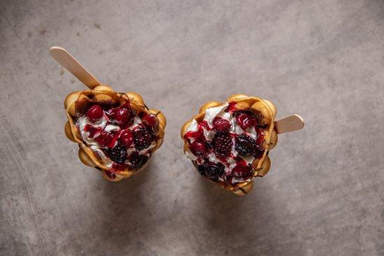 Bubble Waffle Market